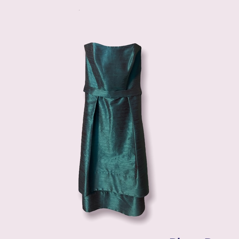 Strapless dress in teal, perfect for summer wedding!